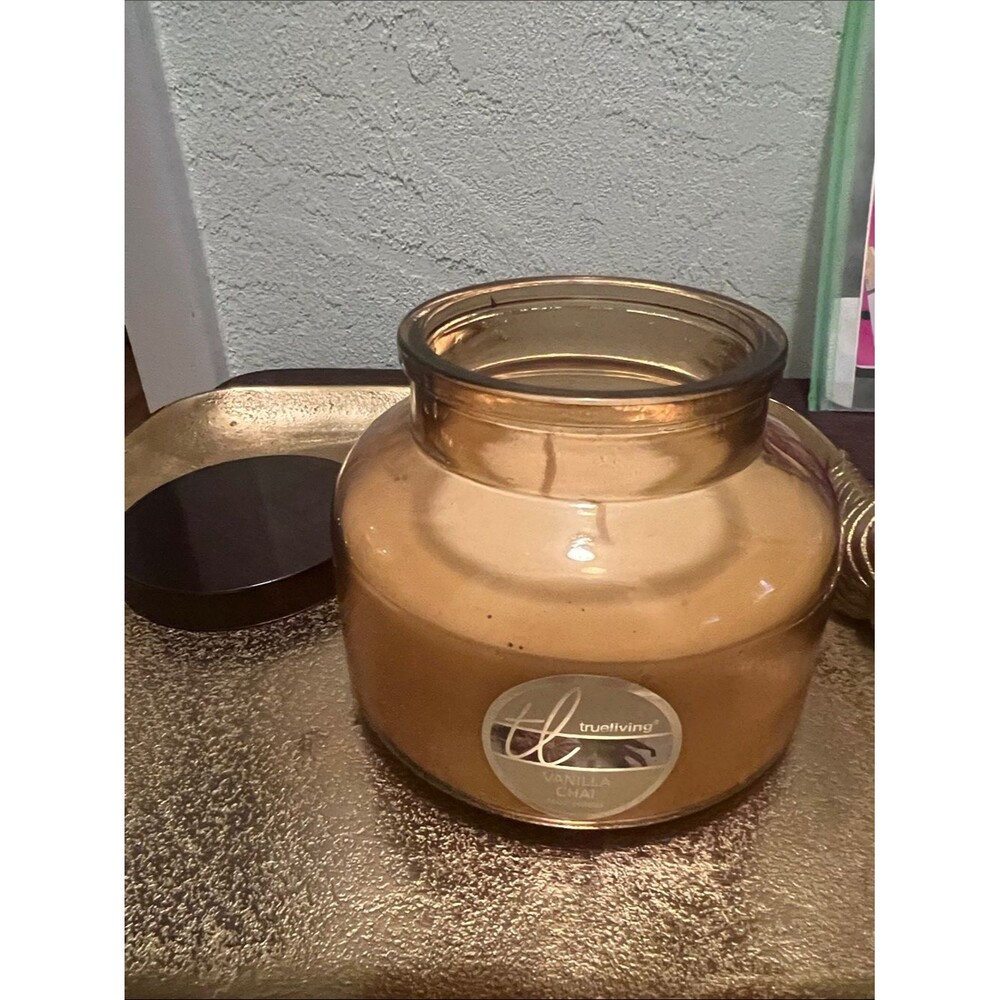 #2051* TrueLiving Vanilla Chai Glass Jar Candle - Amber
